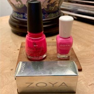 Lot of 2 nail polishes China Glaze and Zoya